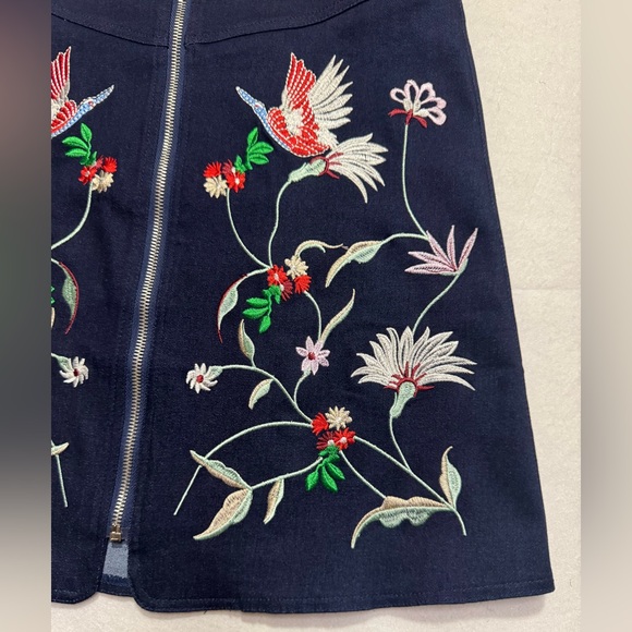 NWOT OOBER SWANK Embroidered Floral bird Denim Mini Skirt - Picture 5 of 8